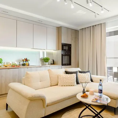 Apartment Lumina Premium With Parking Manufactura