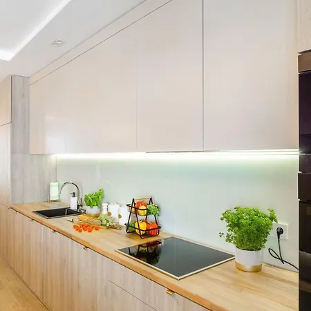 Apartment Lumina Premium With Parking Manufactura