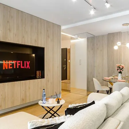 Lumina Premium With Parking Manufactura شقة *