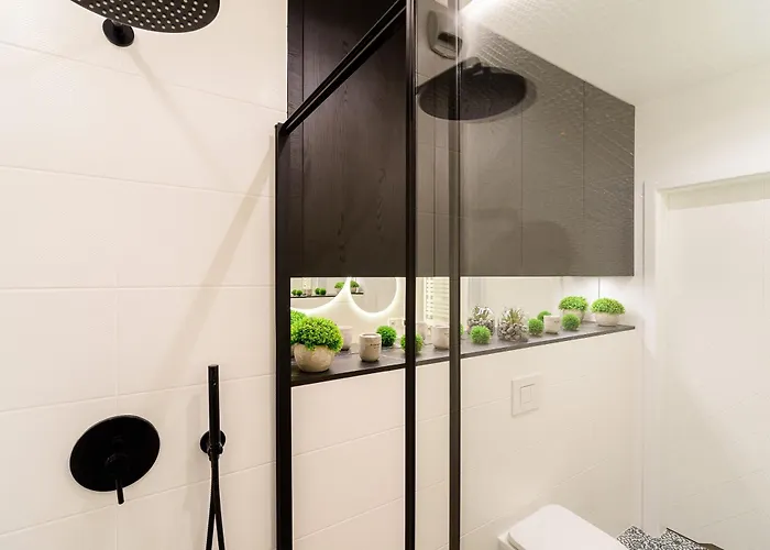 Lumina Premium With Parking Manufactura