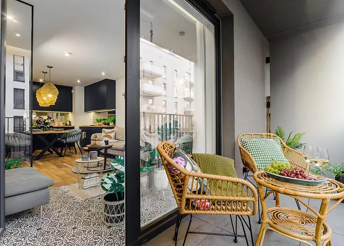 Lumina Premium With Parking Manufactura Апартаменти