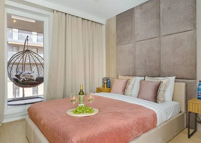 Lumina Premium With Parking Manufactura * Łódź