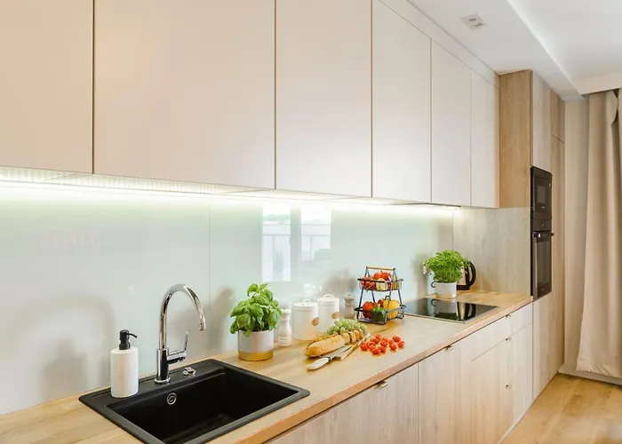 Lumina Premium With Parking Manufactura Апартаменти