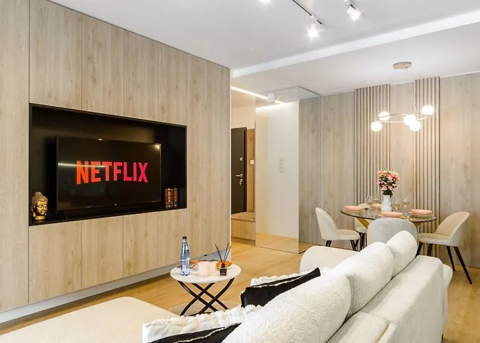 Lumina Premium With Parking Manufactura Appartamento *